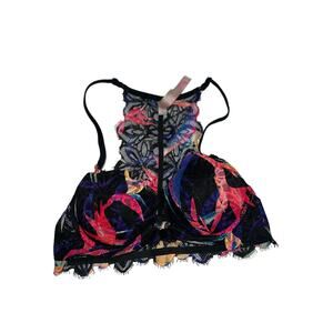 Pink Victoria secret women’s date raceback bra